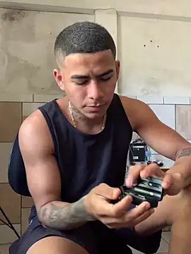 Snapshot of Novindot23cm chatting on 11/06/25, 02:51 Novindot23cm online show from 11/06/25, 02:51