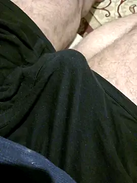 bullut06 online show from 10/24/25, 03:36