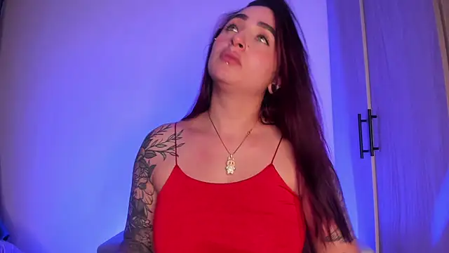 scarlett Collinss online show from 12/17/25, 03:34