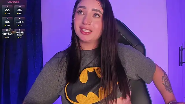 Snapshot of scarlett_Collinss chatting on 07/23/26, 01:58 scarlett Collinss online show from 07/23/26, 01:58