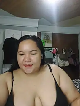 Snapshot of LianaCruzado chatting on 07/07/26, 05:28 LianaCruzado online show from 07/07/26, 05:28