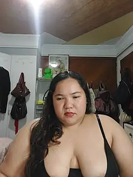 Snapshot of LianaCruzado chatting on 07/23/26, 03:10 LianaCruzado online show from 07/23/26, 03:10