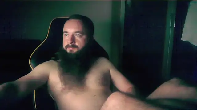 LondonMan1988 online show from 11/18/25, 10:36