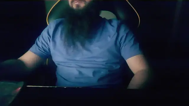 LondonMan1988 online show from 11/25/25, 05:35