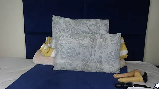 Snapshot of Diva-Lolah chatting on 11/04/25, 11:53 Diva-Lolah online show from 11/04/25, 11:53