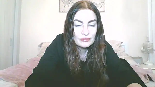 EllaKent online show from 02/03/26, 03:39