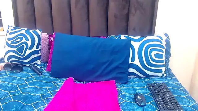 Snapshot of AfricanQueenxx40 chatting on 02/11/26, 07:19 AfricanQueenxx40 online show from 02/11/26, 07:19