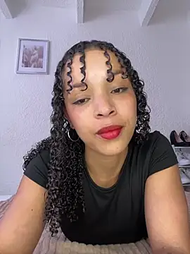 Yasmin777  online show from 03/16/26, 06:34