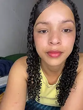 Yasmin777  online show from 06/28/26, 07:20
