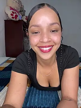 Yasmin777  online show from 06/30/26, 11:50