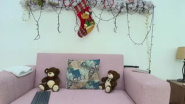 Sabrina Andrew online show from 12/22/25, 11:18