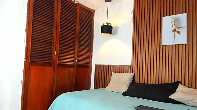 David niet online show from 09/17/25, 05:25