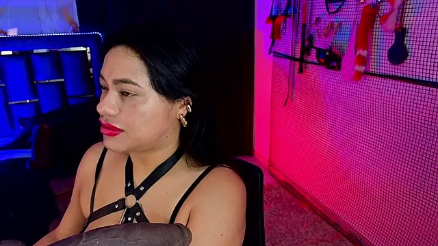 Issafoxx online show from 03/19/26, 12:20