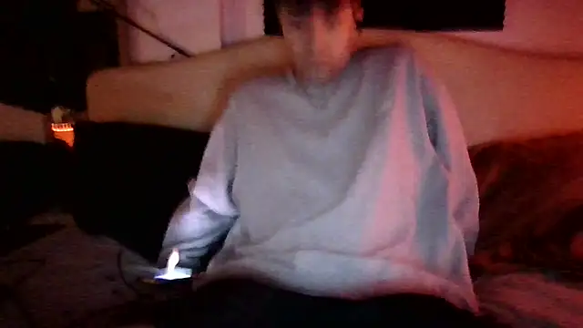 Snapshot of Cubbymk47 chatting on 12/03/25, 03:03 Cubbymk47 online show from 12/03/25, 03:03