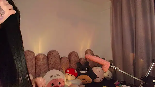 Claiborne Morris online show from 10/17/25, 02:15