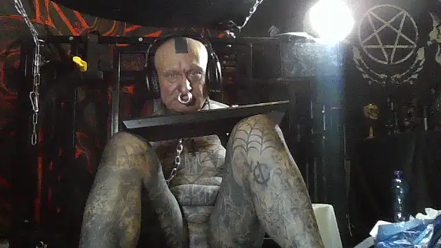 object857 online show from 04/01/26, 08:06