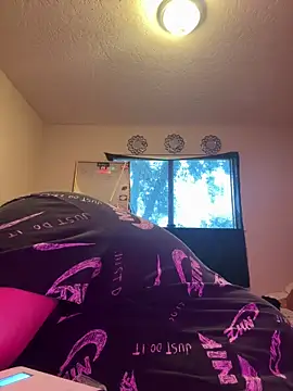 1n0nlythroat online show from 02/09/26, 09:30