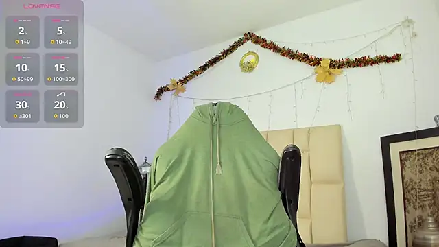 blue wxw online show from 12/03/25, 02:52