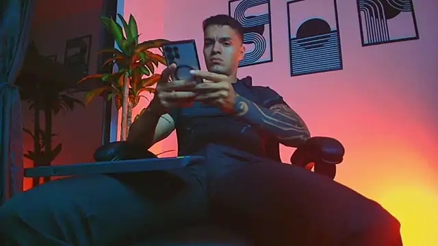 ALPHA DOMINUS  online show from 03/28/26, 04:01