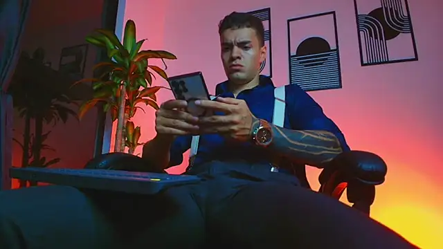 ALPHA DOMINUS  online show from 04/11/26, 03:55