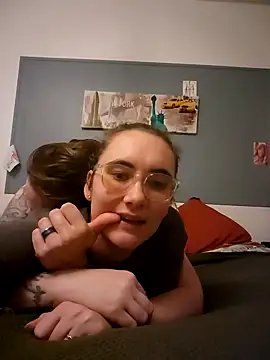 AndHerXO online show from 02/01/26, 09:02