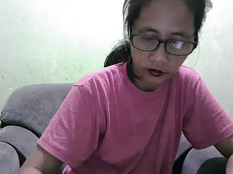 HotLadyPinay32 online show from 03/03/26, 06:03