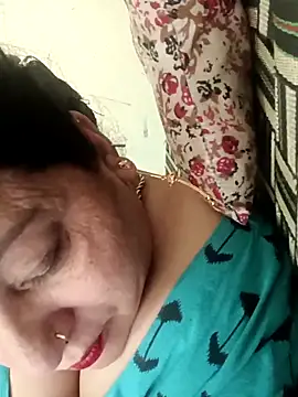 Sexyshott online show from 10/22/25, 07:08