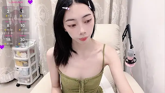 tuantuanle online show from 07/01/26, 03:23