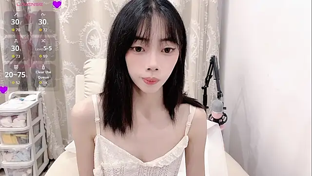 tuantuanle online show from 07/05/26, 03:19
