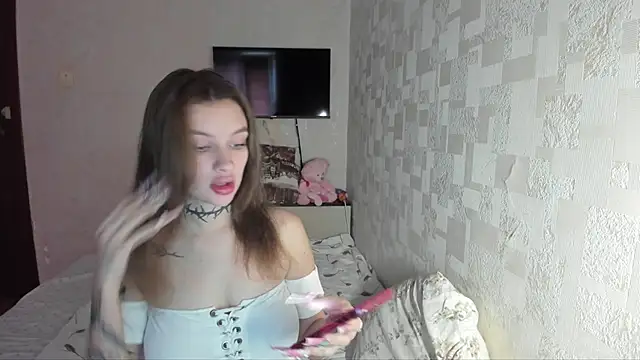 AlisTris online show from 09/15/25, 01:00