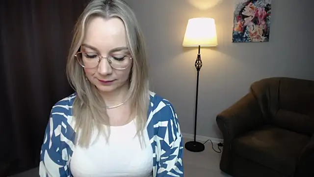 Ava Elior online show from 11/29/25, 10:40