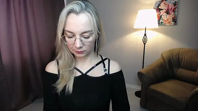 Ava Elior online show from 02/17/26, 10:56