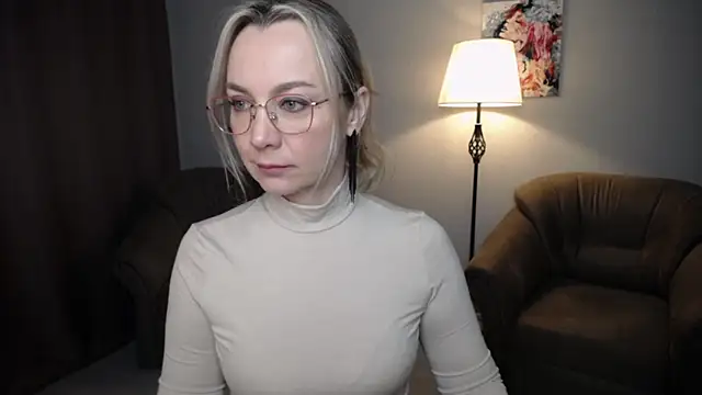 Ava Elior online show from 04/20/26, 11:24