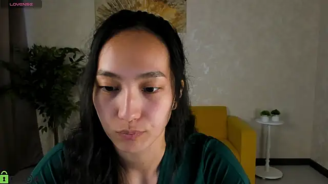 Snapshot of FlirtyAura chatting on 05/11/26, 11:38 FlirtyAura online show from 05/11/26, 11:38