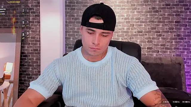 connorsmiith online show from 10/10/25, 11:42