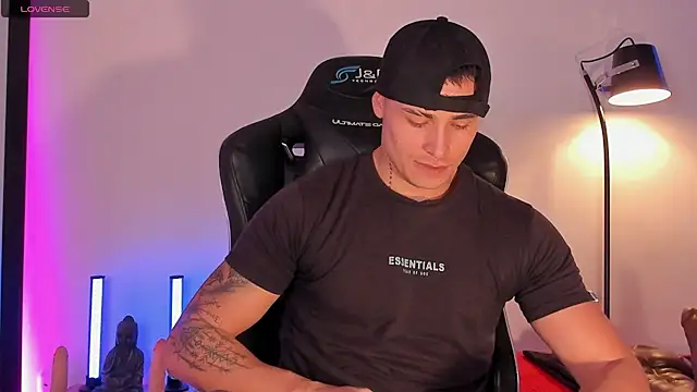connorsmiith online show from 07/06/26, 12:46