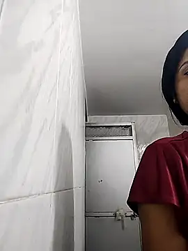 dollguriya online show from 10/08/25, 01:47