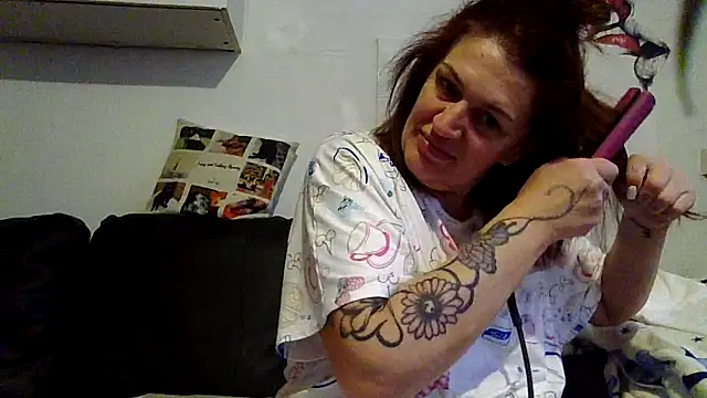 RubyyRosee online show from 05/14/26, 05:36