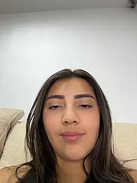 Lupe 19 online show from 09/28/25, 11:21