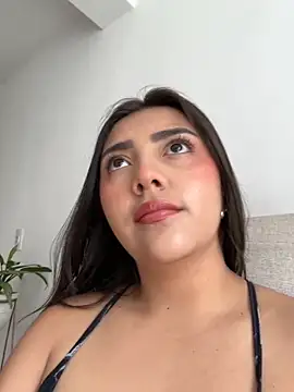 Lupe 19 online show from 10/05/25, 05:44