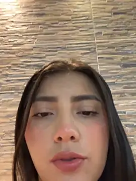 Lupe 19 online show from 10/19/25, 05:52