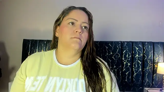 Snapshot of katte_landerr chatting on 02/02/26, 01:21 katte landerr online show from 02/02/26, 01:21