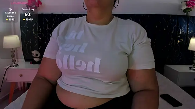 Snapshot of katte_landerr chatting on 05/08/26, 10:09 katte landerr online show from 05/08/26, 10:09