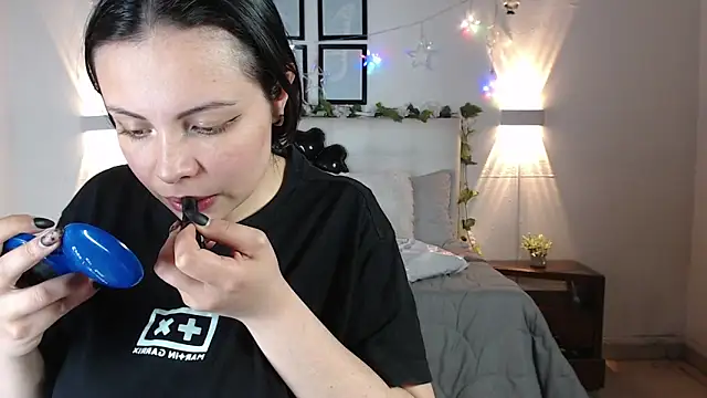 Megan 05  online show from 03/21/26, 06:55