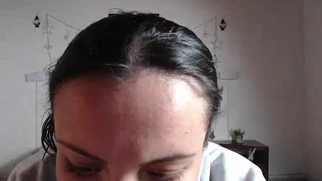 Snapshot of Megan_05_ chatting on 04/30/26, 07:09 Megan 05 online show from 04/30/26, 07:09