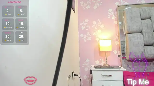 KatySweetas online show from 10/08/25, 07:22