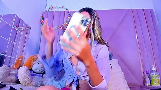 Snapshot of jazmin_waked chatting on 02/22/26, 04:13 jazmin waked online show from 02/22/26, 04:13