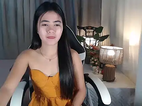 Snapshot of pinay_sharmelyn chatting on 02/27/26, 04:18 pinay sharmelyn online show from 02/27/26, 04:18