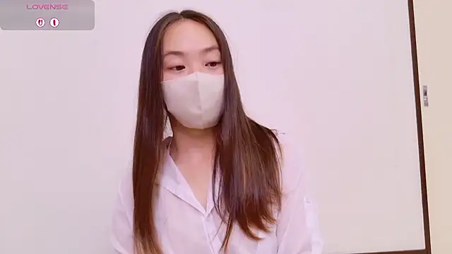 Snapshot of mitsuri_chan_love chatting on 09/29/25, 06:24 mitsuri chan love online show from 09/29/25, 06:24