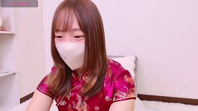 Snapshot of mitsuri_chan_love chatting on 10/22/25, 04:51 mitsuri chan love online show from 10/22/25, 04:51